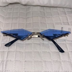 COPY - NWT diamond shaped blue lens Sunglasses
